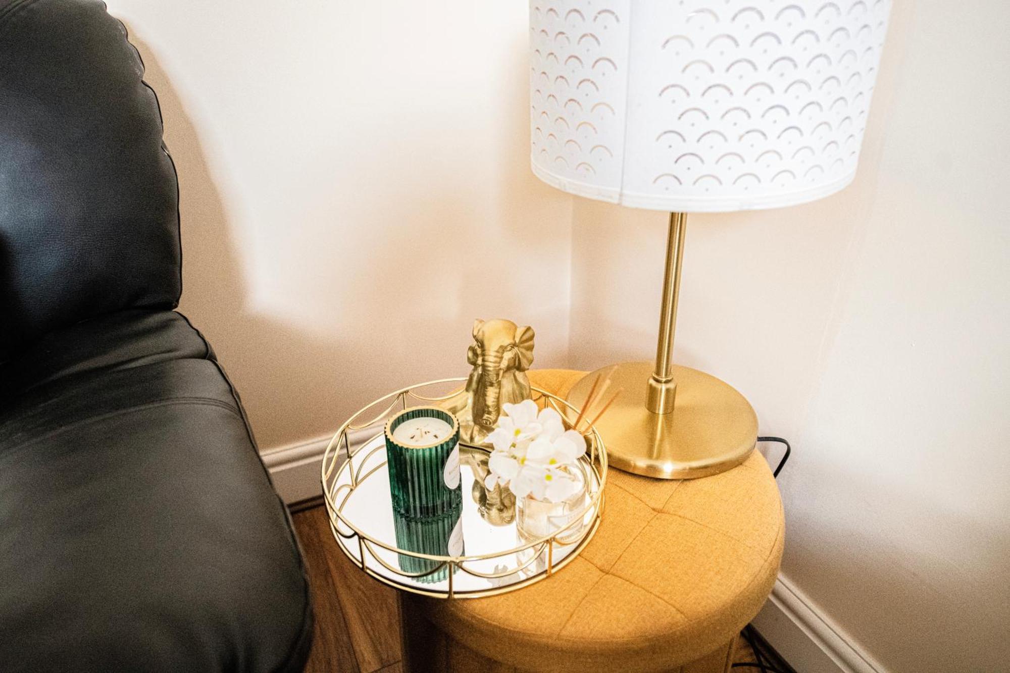 Charming 2-Bedroom Flat In Shepherd'S Bush, Near Hammersmith Londra Esterno foto